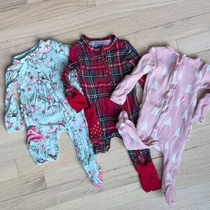 Baby Girl Newborn, 0-3 months Lot of 3 Onsies - Holiday/Christmas Patterns